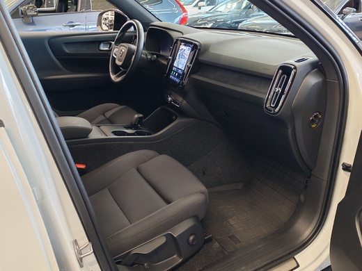 Volvo EX40 vaihtoauto