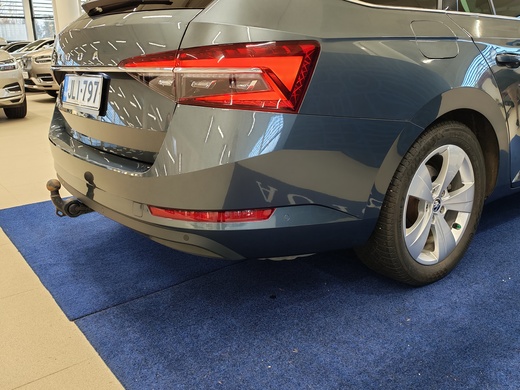 Skoda Superb vaihtoauto