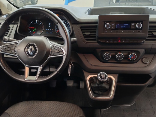 Renault Trafic vaihtoauto