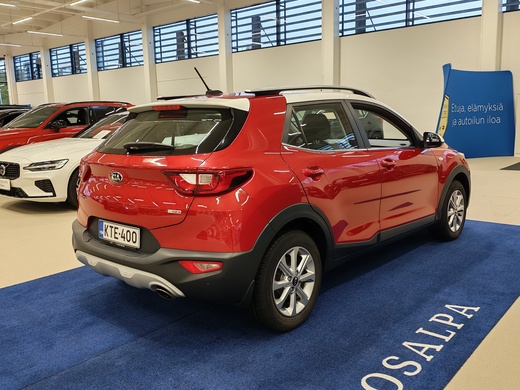 Kia Stonic vaihtoauto