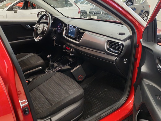 Kia Stonic vaihtoauto