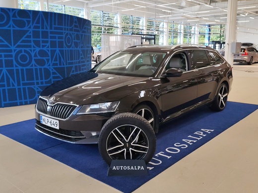Skoda Superb vaihtoauto