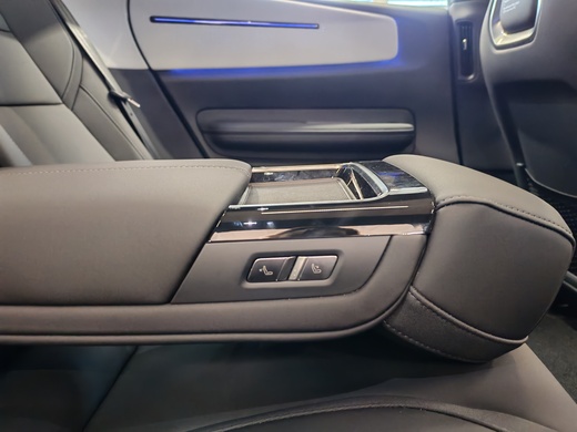 Polestar 4 vaihtoauto