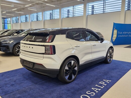 Volvo EX30 vaihtoauto