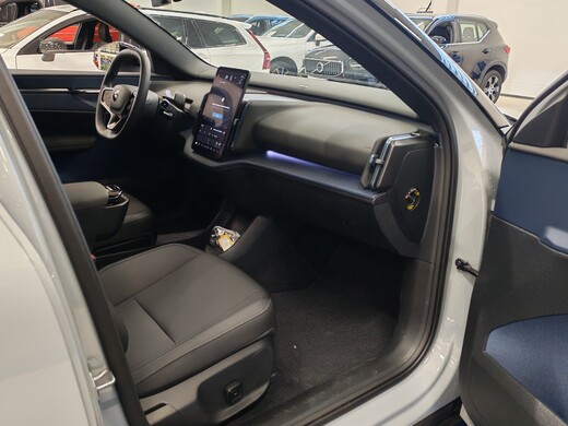 Volvo EX30 vaihtoauto