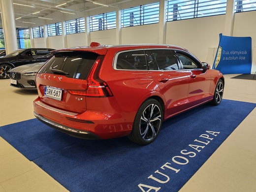 Volvo V60 vaihtoauto