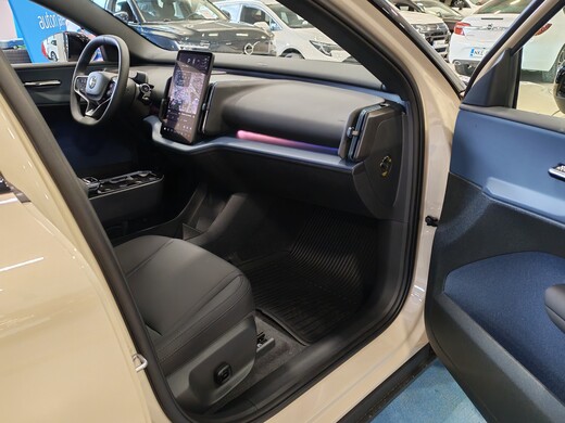 Volvo EX30 vaihtoauto