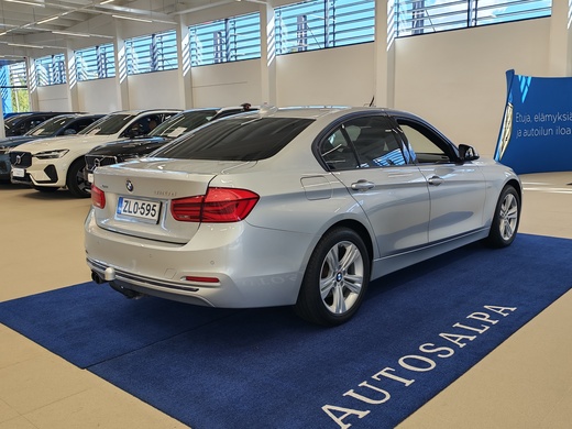 BMW 320 vaihtoauto