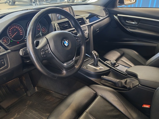 BMW 320 vaihtoauto