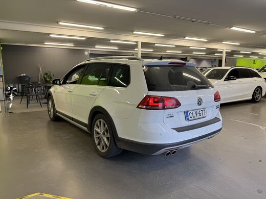 Volkswagen Golf vaihtoauto