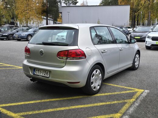 Volkswagen Golf vaihtoauto