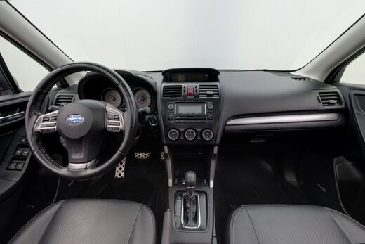 Subaru Forester vaihtoauto