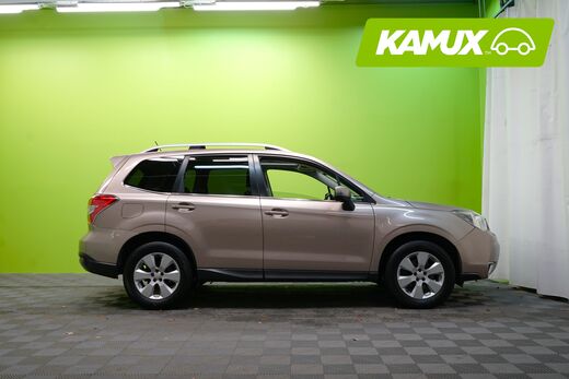 Subaru Forester vaihtoauto