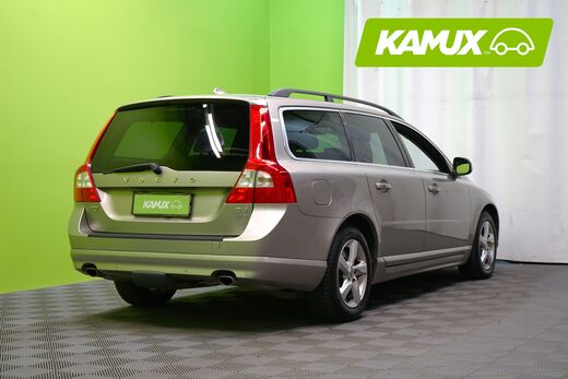 Volvo V70 vaihtoauto