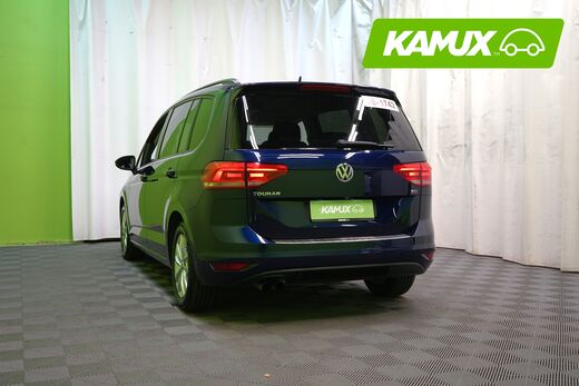 Volkswagen Touran vaihtoauto