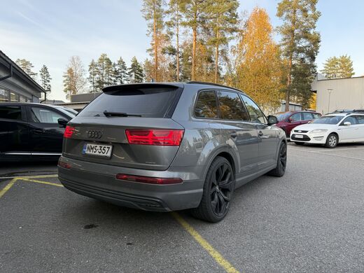 Audi Q7 vaihtoauto