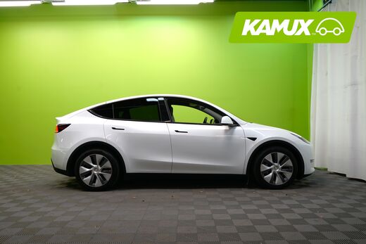 Tesla Model Y vaihtoauto