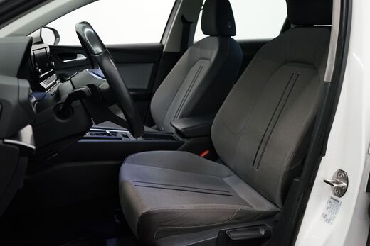 SEAT Leon Sportstourer vaihtoauto