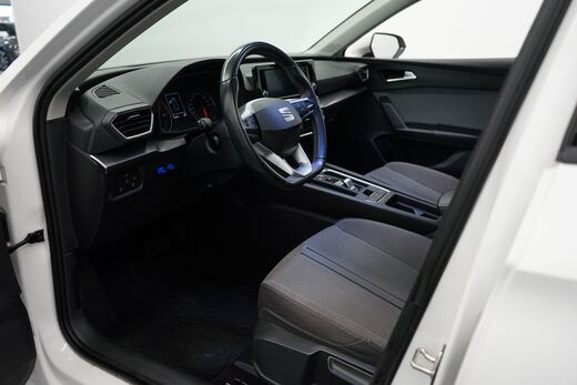 SEAT Leon Sportstourer vaihtoauto