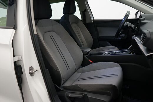 SEAT Leon Sportstourer vaihtoauto