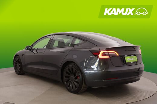 Tesla Model 3 vaihtoauto
