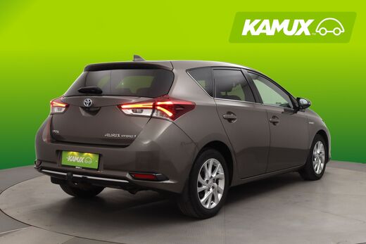Toyota Auris vaihtoauto