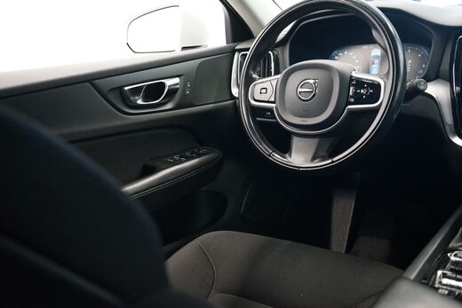 Volvo V60 Cross Country vaihtoauto