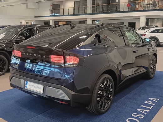 Nissan Leaf vaihtoauto