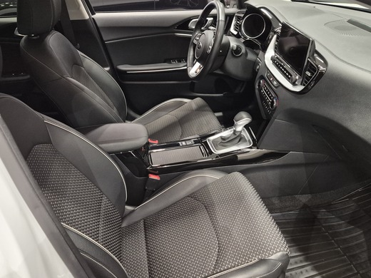 Kia XCeed vaihtoauto
