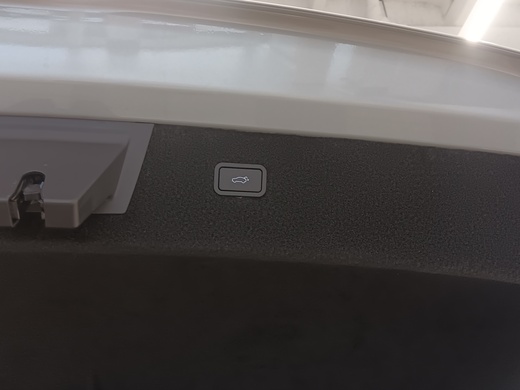 Polestar 4 vaihtoauto