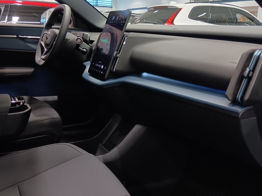 Volvo EX30 vaihtoauto