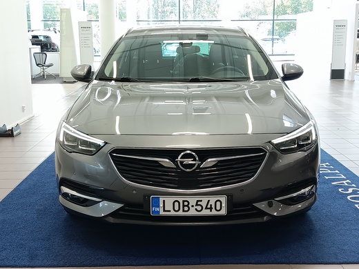 Opel Insignia vaihtoauto
