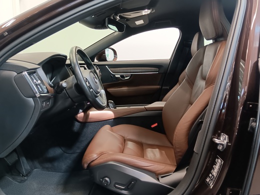 Volvo V90 Cross Country vaihtoauto