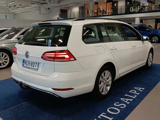 Volkswagen Golf vaihtoauto