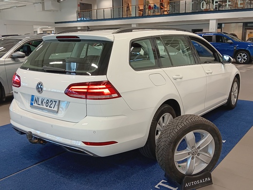 Volkswagen Golf vaihtoauto