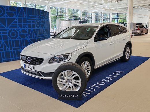 Volvo V60 Cross Country vaihtoauto
