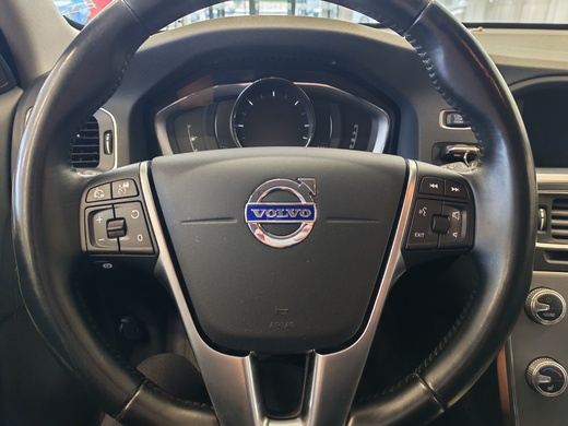 Volvo V60 Cross Country vaihtoauto