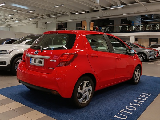 Toyota Yaris vaihtoauto