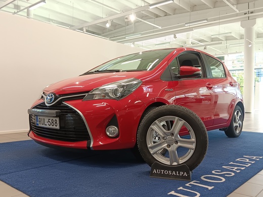 Toyota Yaris vaihtoauto