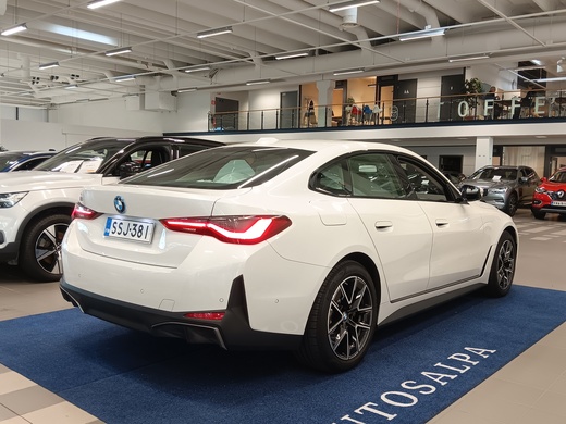 BMW i4 vaihtoauto