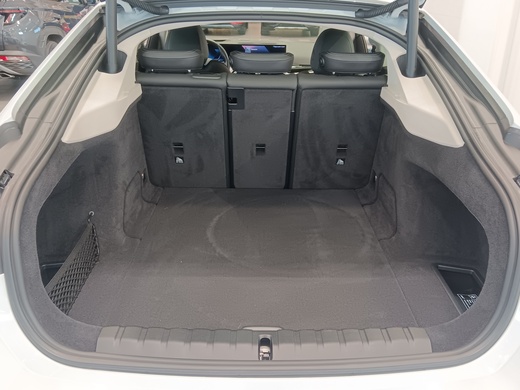 BMW i4 vaihtoauto