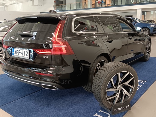 Volvo V60 vaihtoauto