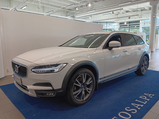 Volvo V90 Cross Country vaihtoauto