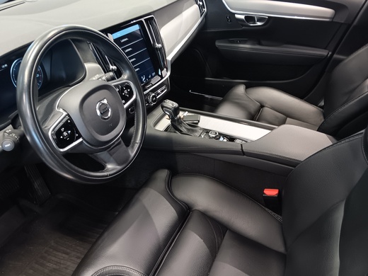 Volvo V90 Cross Country vaihtoauto