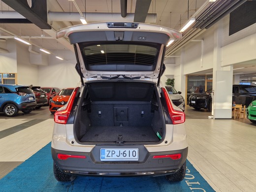 Volvo XC40 vaihtoauto