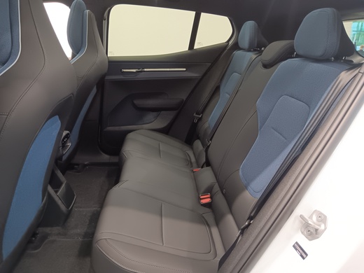 Volvo EX30 Cross Country vaihtoauto