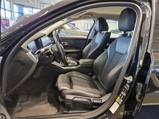 BMW 330 vaihtoauto