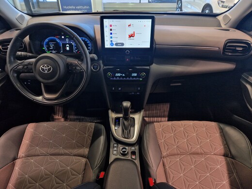 Toyota Yaris Cross vaihtoauto