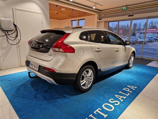 Volvo V40 Cross Country vaihtoauto