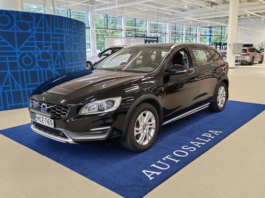 Volvo V60 Cross Country vaihtoauto